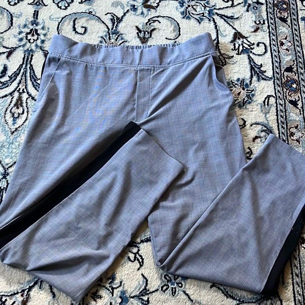 Athleta Brooklyn Ankle Pants Grey Plaid Sz 12